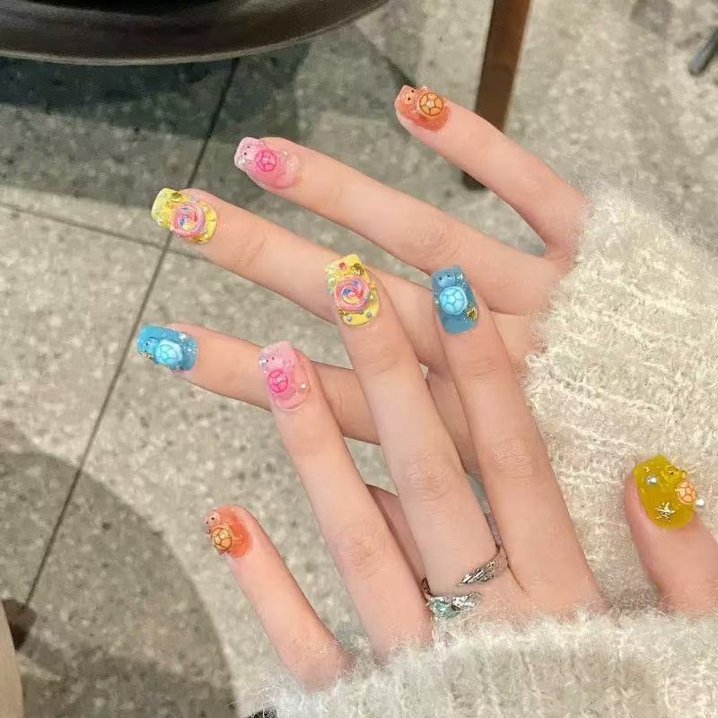 100個のミニカラフルタートルレジンチャーム、フラットバック - Art Craft Resin のレビューと価格